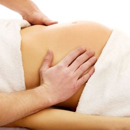 Formation reconnue massage femme enceinte